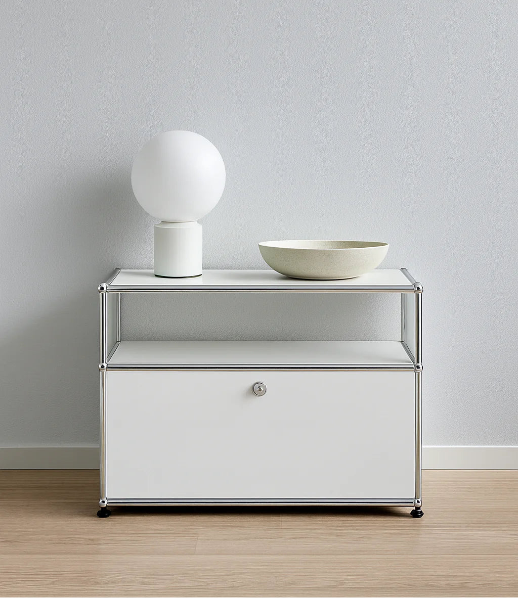 USM Haller Side Table (O118)