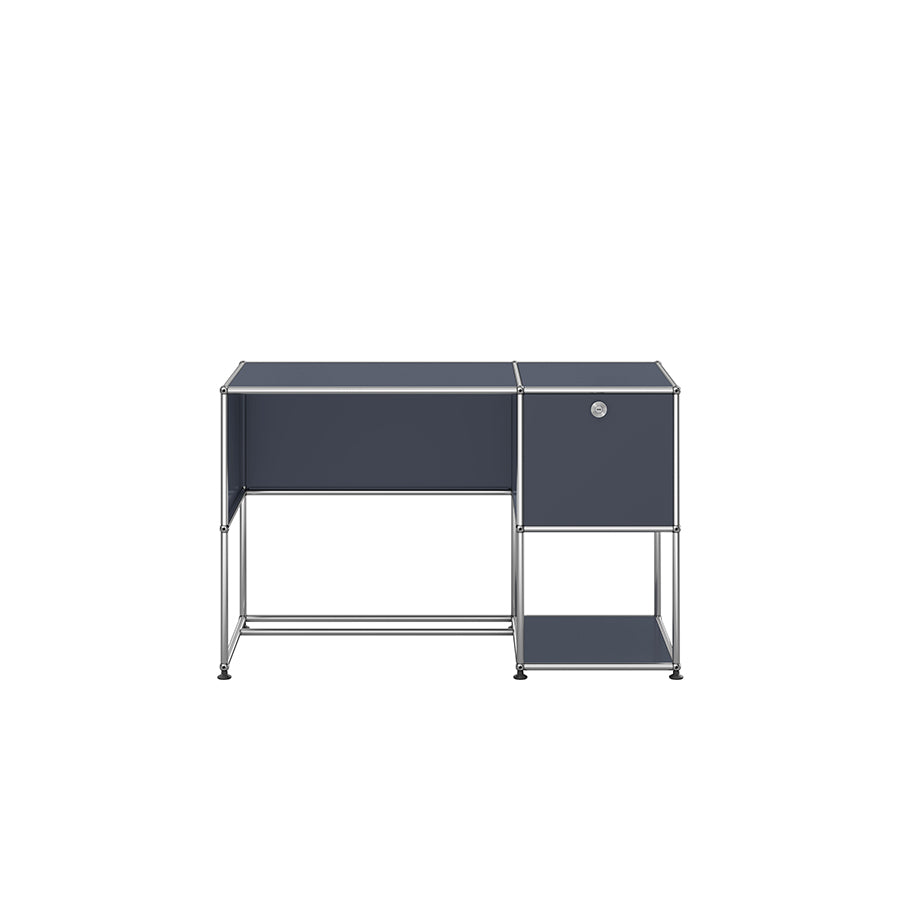 USM Haller desk