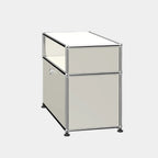 USM Haller Side Table (O118)
