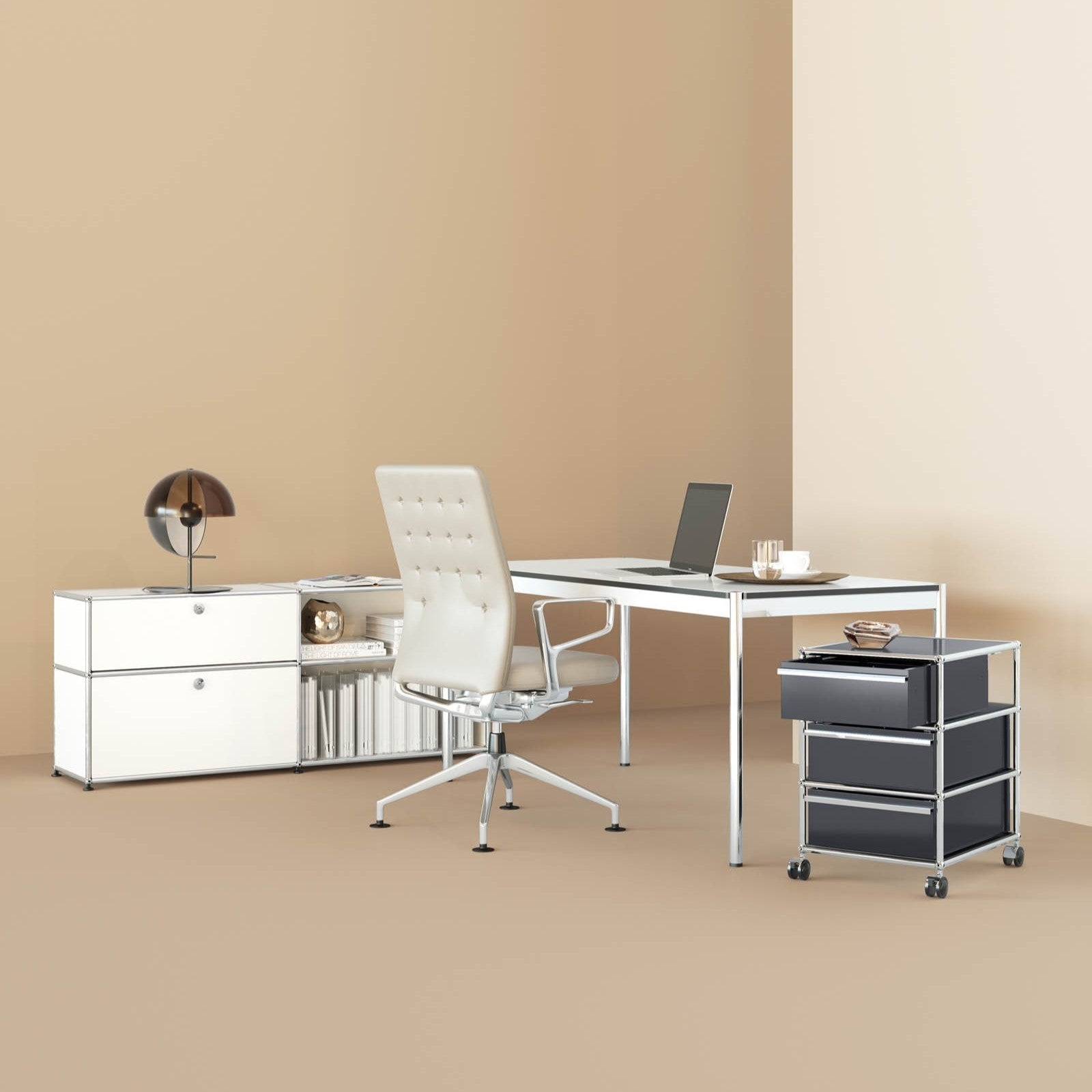 USM Haller Mid- Credenza (DF)